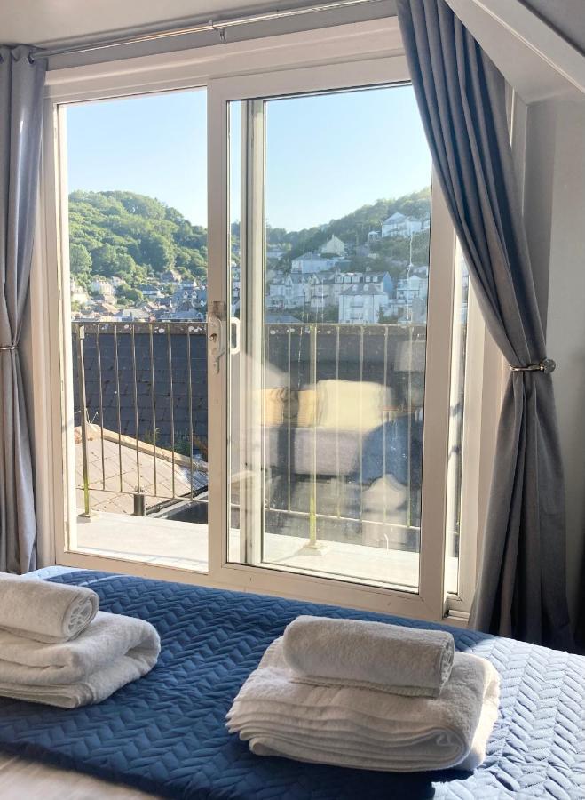 Looe With A View - Entire Apartment With Free Allocated Parking Exterior foto