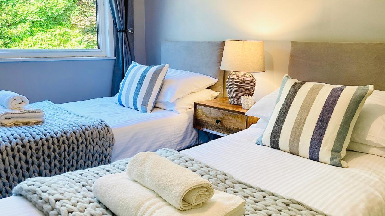 Looe With A View - Entire Apartment With Free Allocated Parking Exterior foto