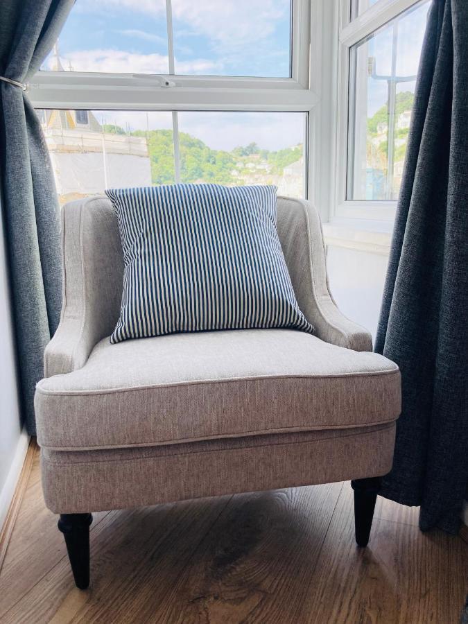 Looe With A View - Entire Apartment With Free Allocated Parking Exterior foto